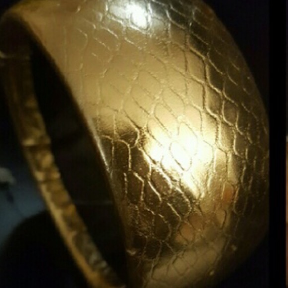 🆕 Nordstrom Textured Bangle - Picture 3 of 7
